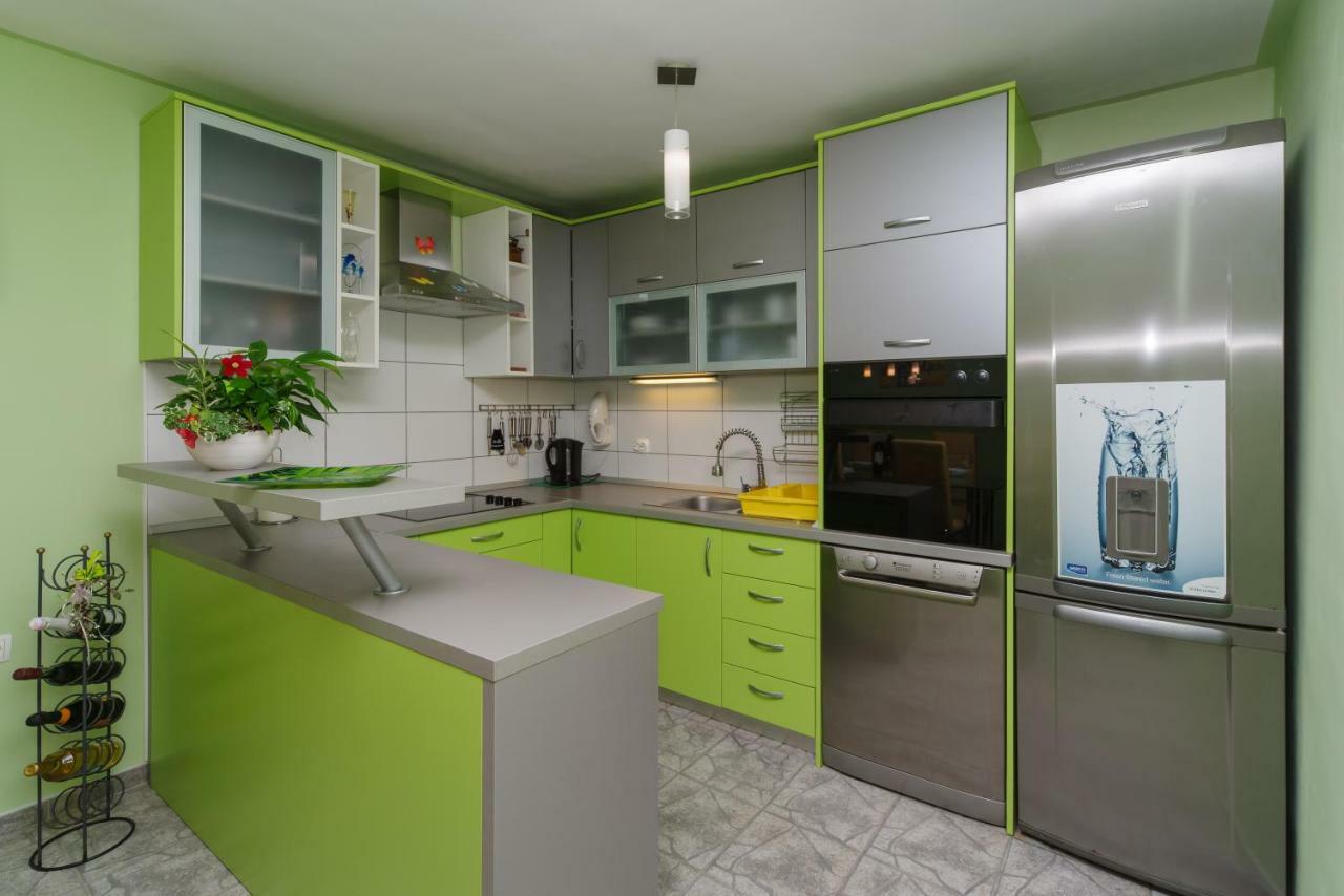 Apartment Sarar Crikvenica Exterior foto